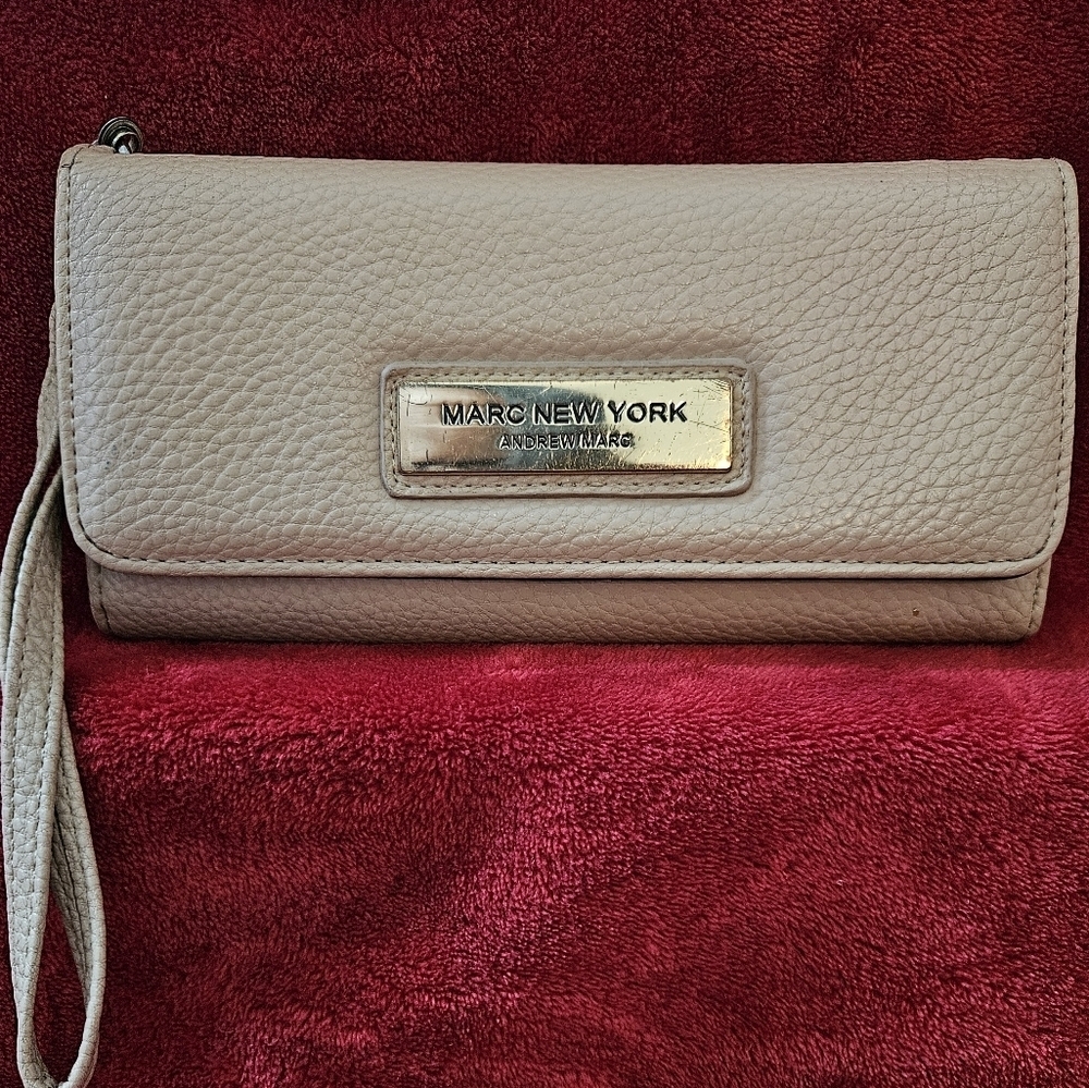 Marc New York Cream Wristlet Wallet